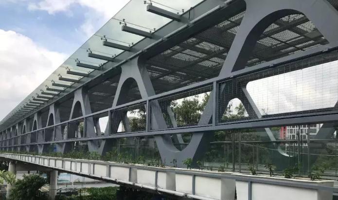 信阳论管桁架结构工程弯管加工防锈处理的方法